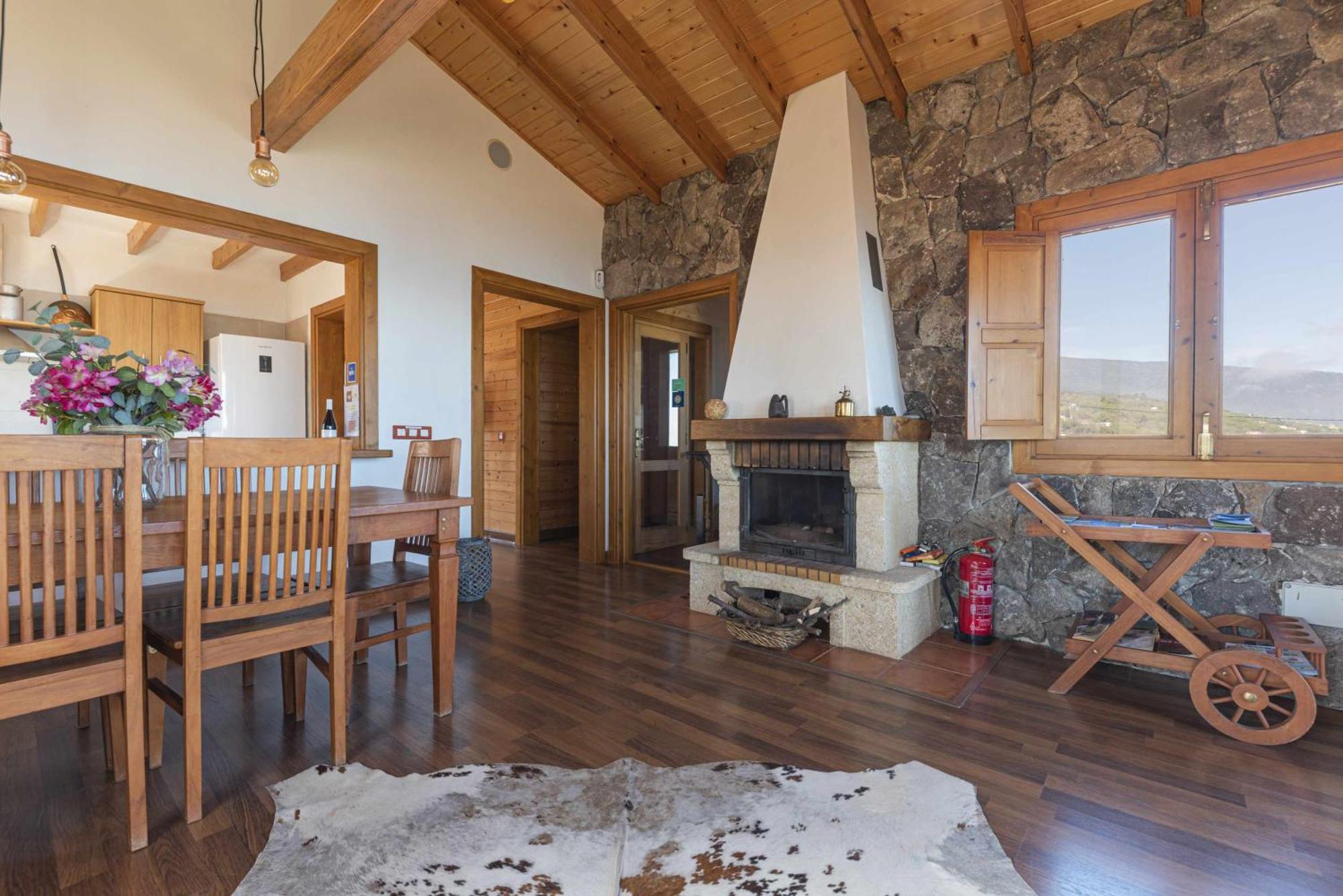 Villa Montana Ilusion Parking Wifi Bbk Y Vistas 라오로타바 외부 사진