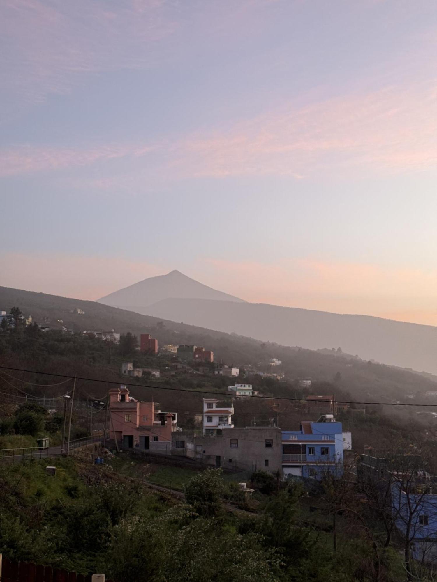 Villa Montana Ilusion Parking Wifi Bbk Y Vistas 라오로타바 외부 사진
